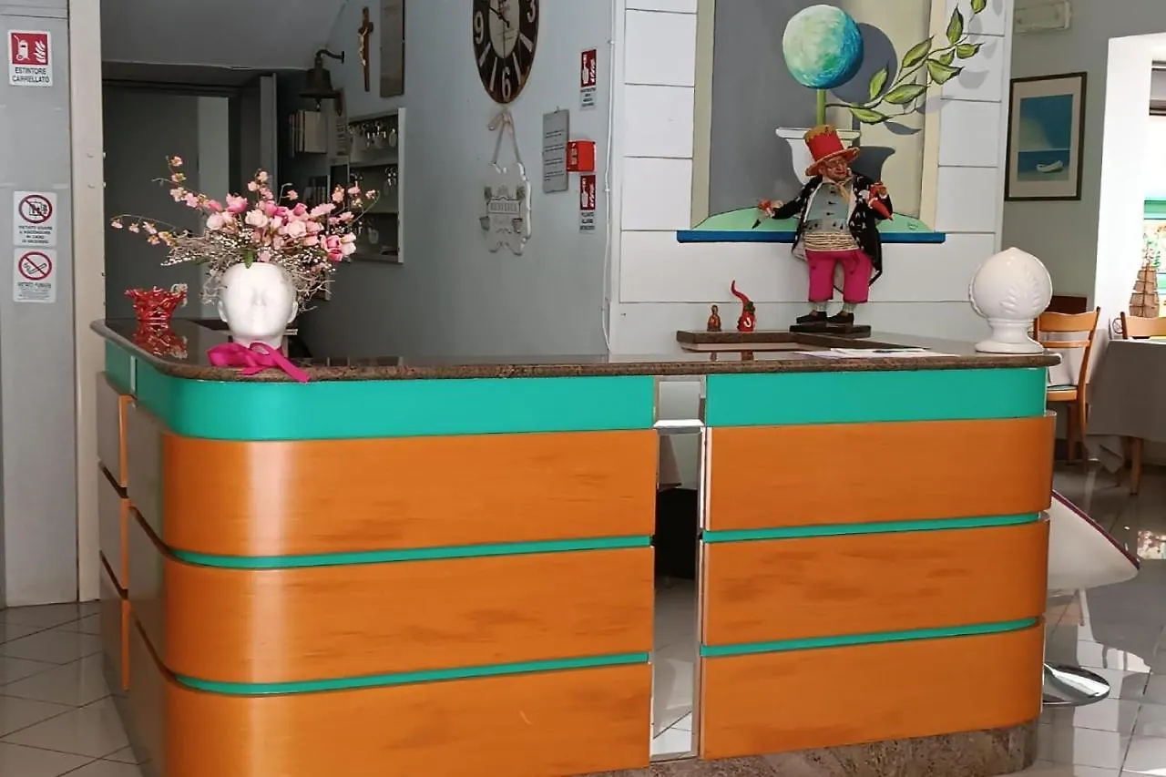 **  Hotel Sabrina Nord Римини Италия