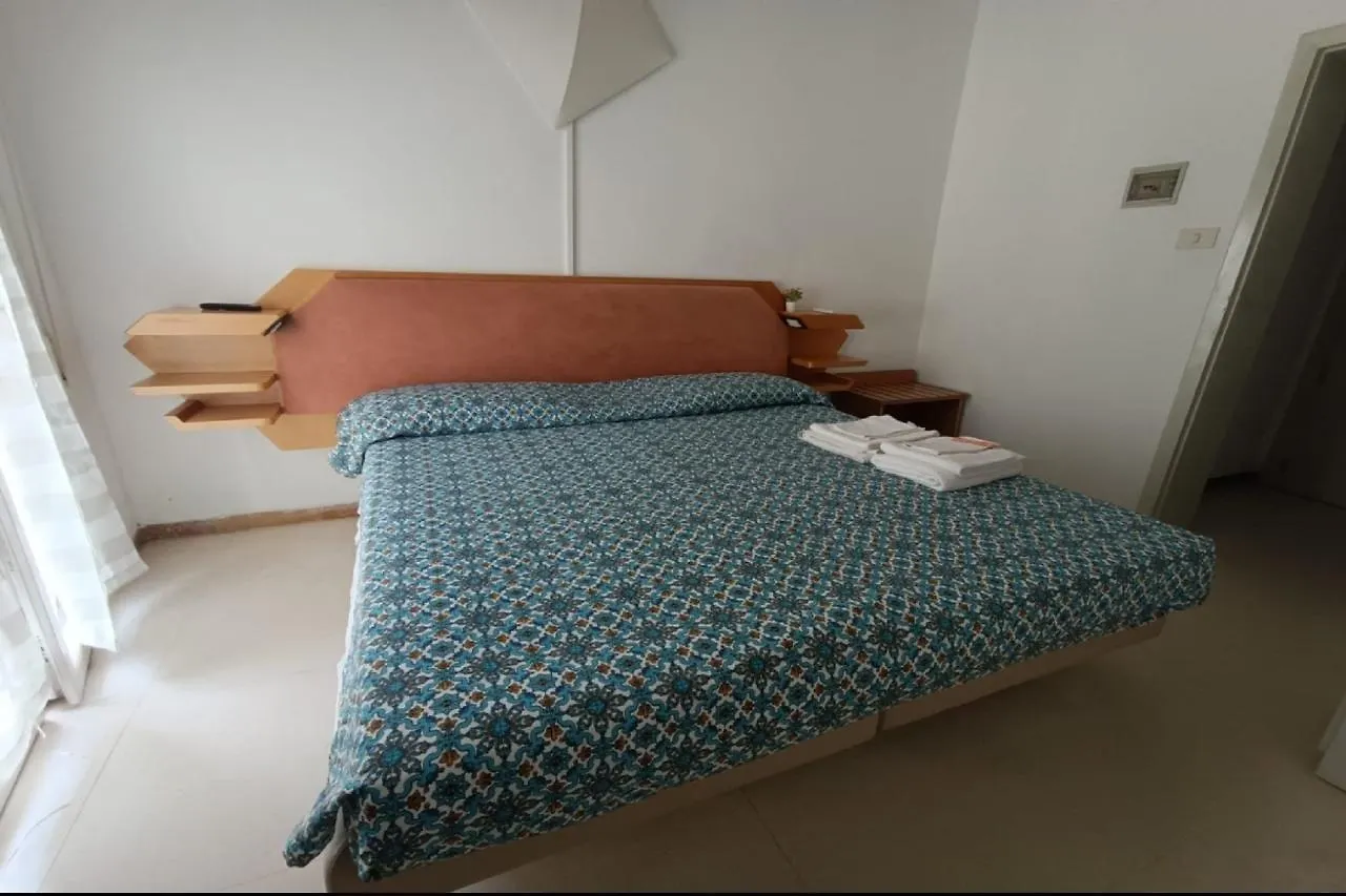 Hotel Sabrina Nord Римини Италия